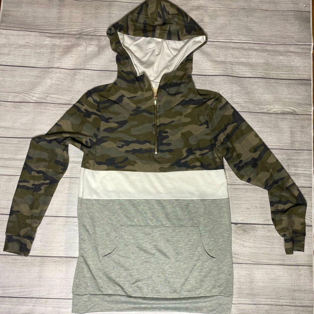 Camo block hoodie!
